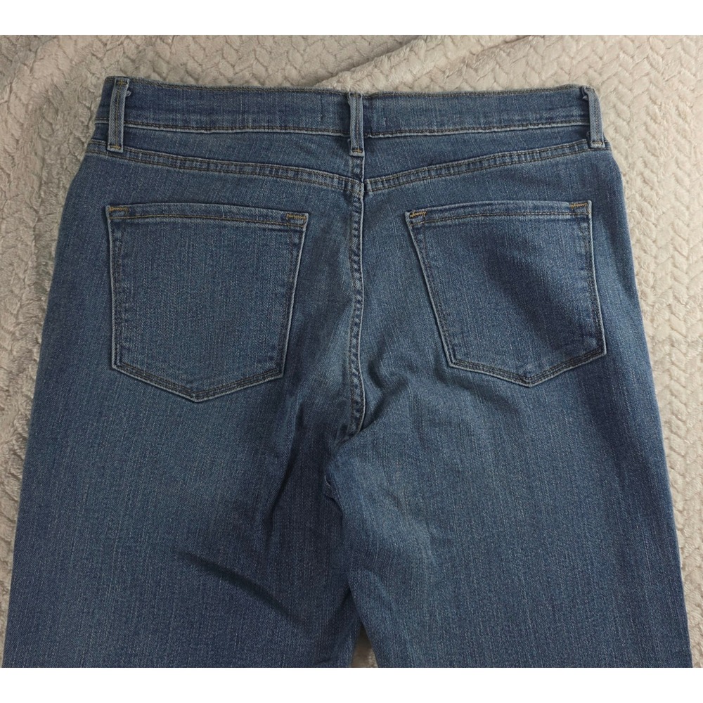 Denizen from Levi's Women 8 Blue Straight Jeans High Rise Stretch Medium Wash - Picture 6 of 11